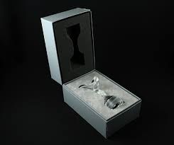 Each RR mascot was presented in a box and a slip-case with the Lalique factory certificate. Please note that we have a unique (one of only two) factory prototypes produced prior to the initial run. This is signed but as it is not part of the 200 limited edition it is of course not numbered. This is a truly superb and very crisp detailed piece. Please enquire for details and price.